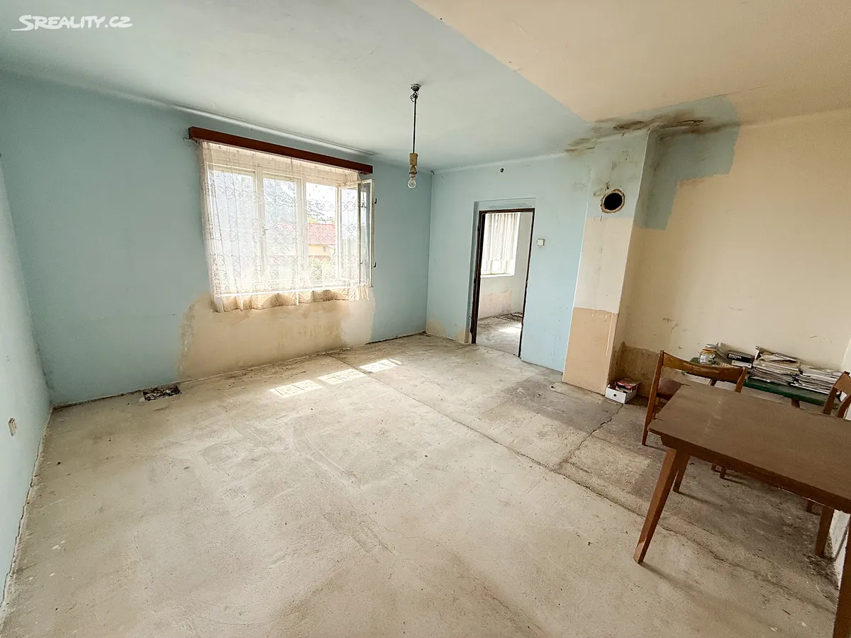 Prodej rodinného domu 160 m², pozemek 578 m² – další