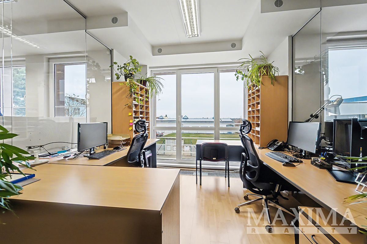 Prodej kanceláře 1282 m² – fotografie 4