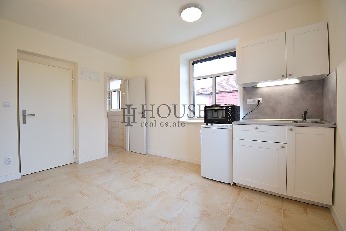 Pronájem bytu 1+kk 24 m²