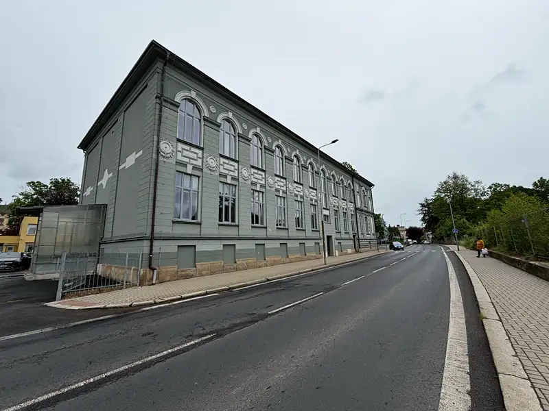 Prodej činžovního domu 2387 m², Rumburk – náhled fotky 1