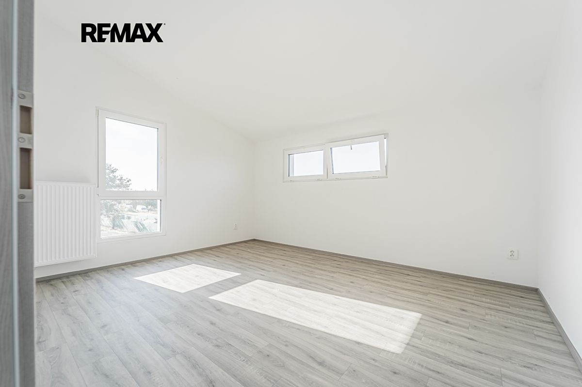 Prodej rodinného domu 95 m², pozemek 453 m² – fotografie 4