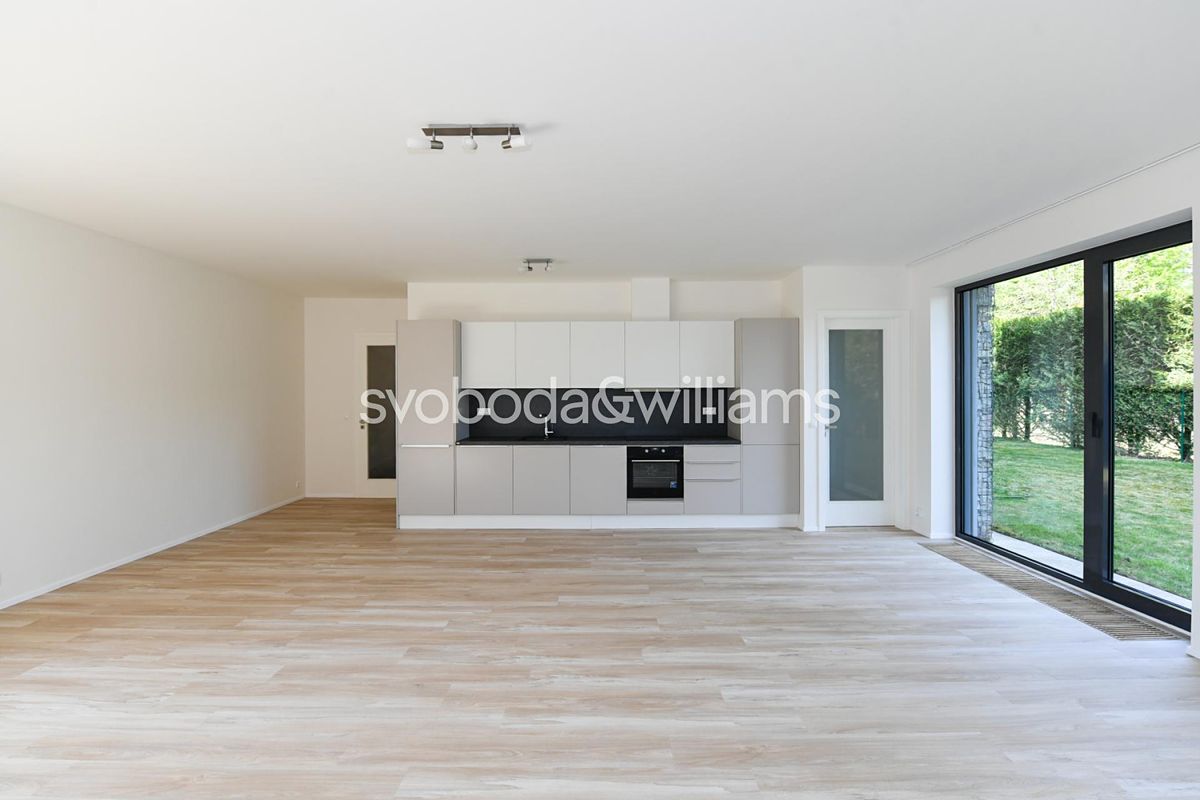 Pronájem bytu 5+kk 139 m²