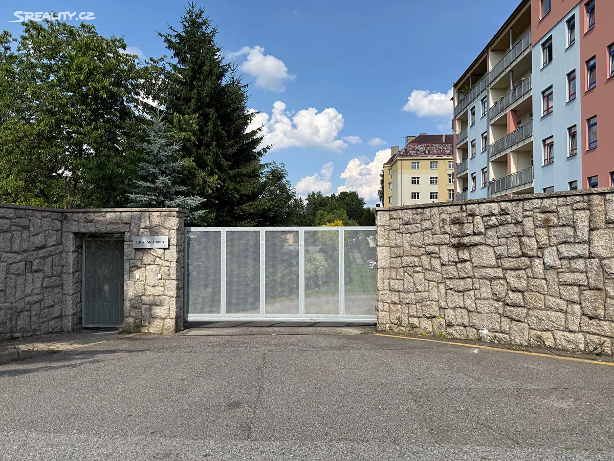 Pronájem bytu 2+kk 62 m² - Widok 3