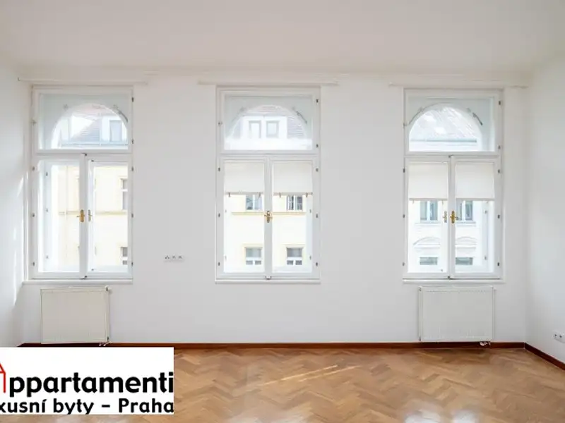 Prodej bytu 2+kk 52 m², Praha – náhled fotky 1