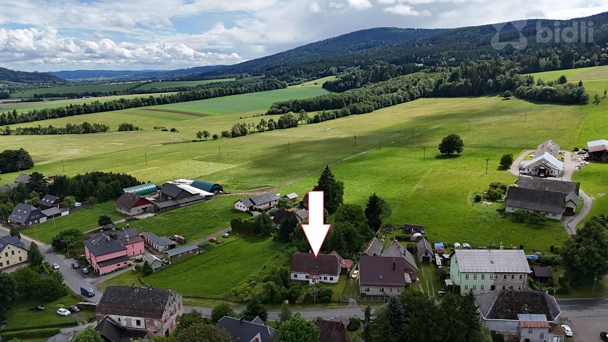 Prodej rodinného domu 113 m², pozemek 1360 m² – fotografie 3