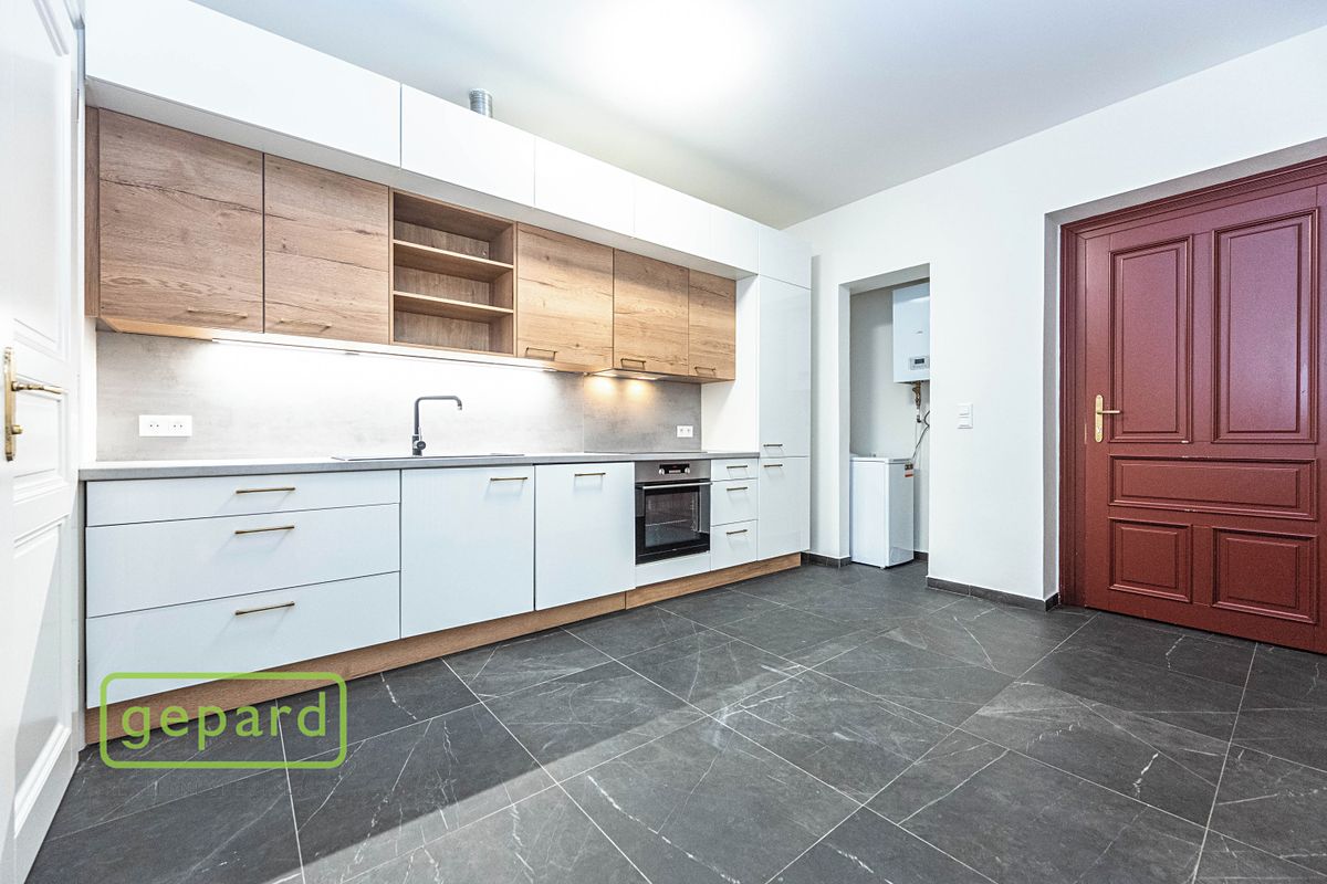 Pronájem bytu 2+1 58 m²