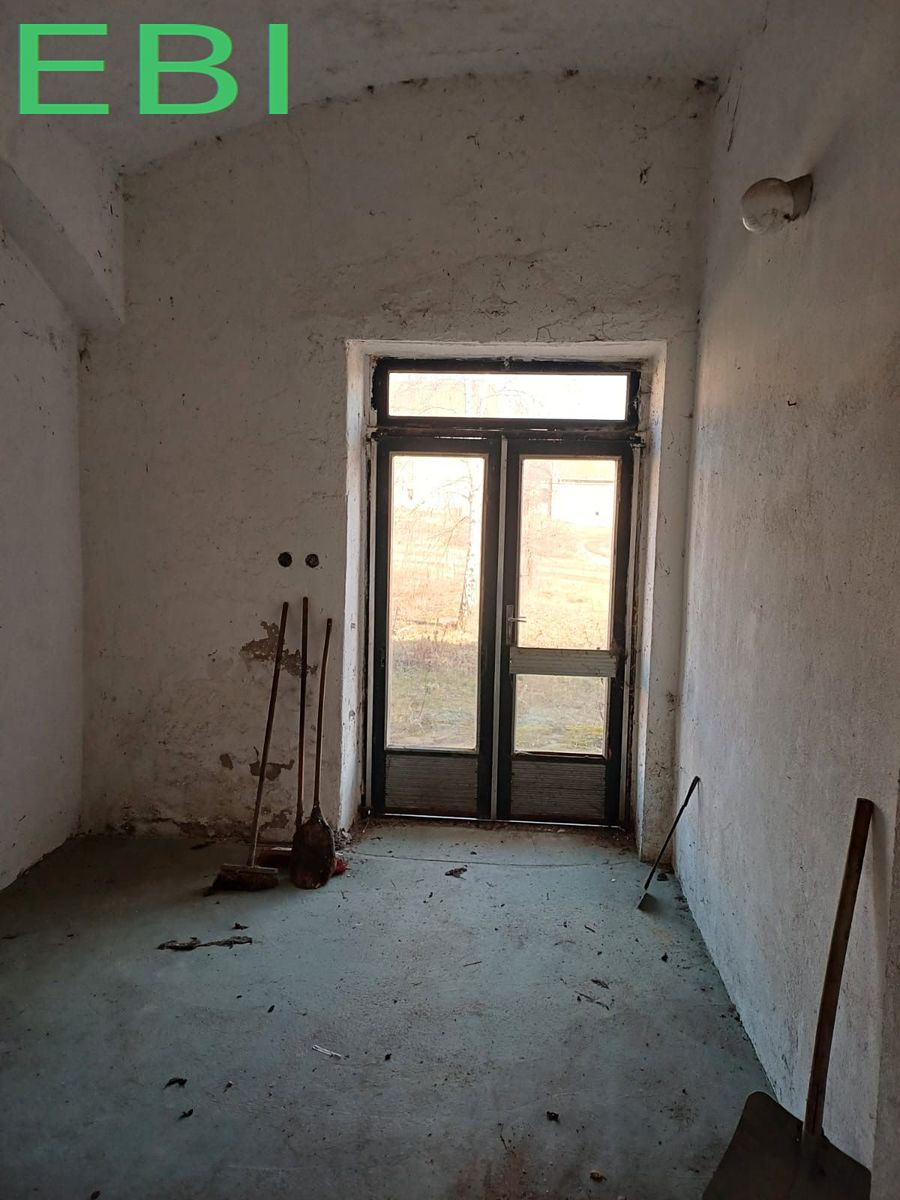 Pronájem skladového prostoru 10261 m²