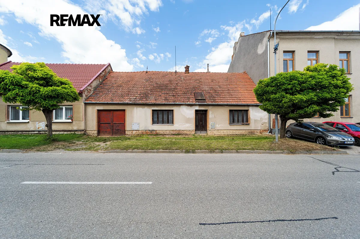 Prodej rodinného domu 95 m², pozemek 569 m², Hlavní