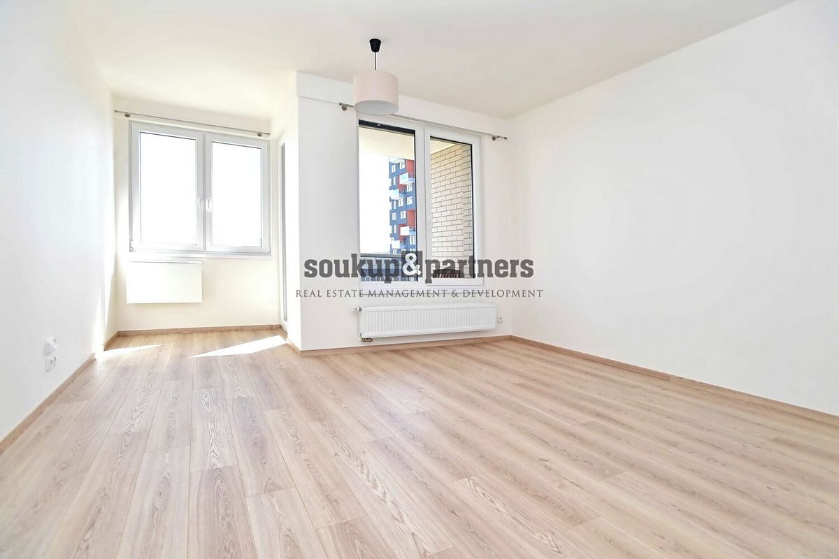 Pronájem bytu 1+kk 30 m²