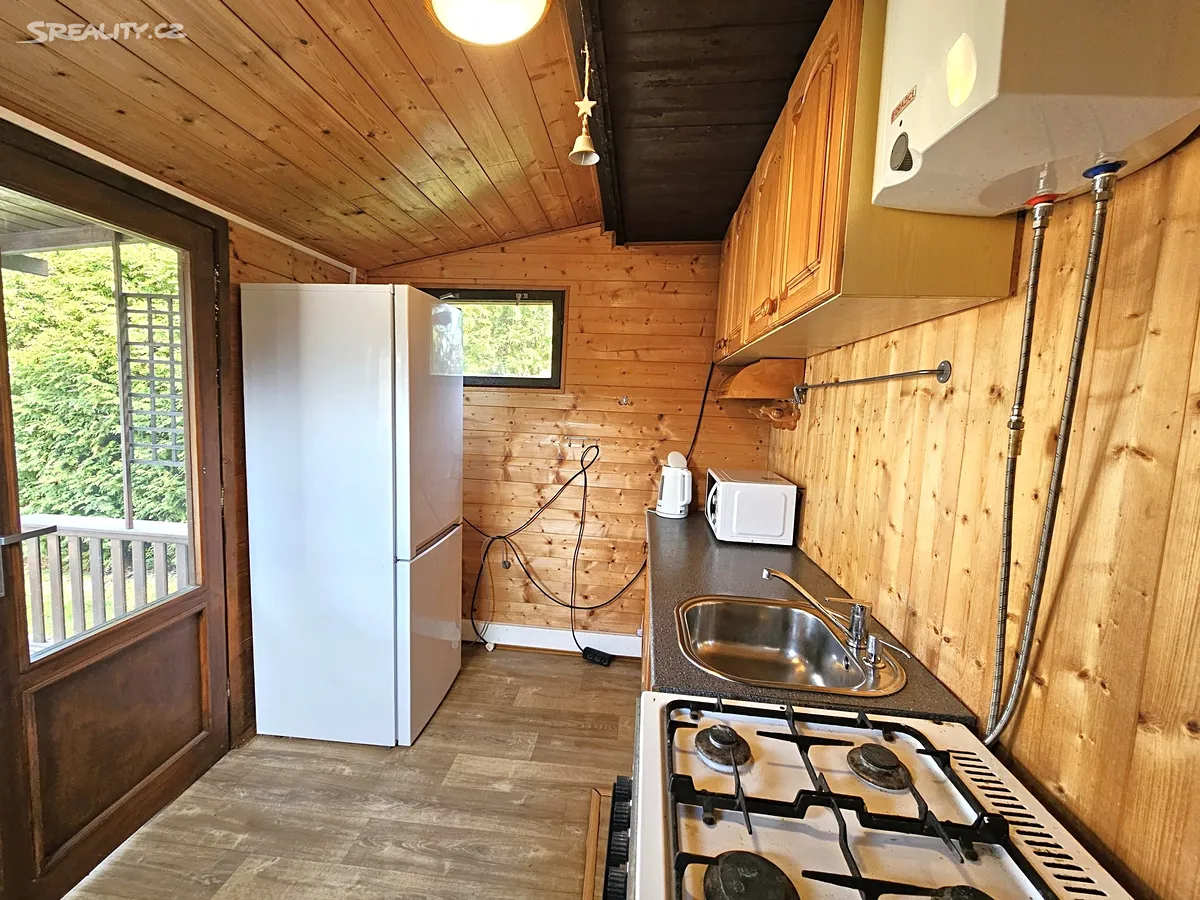 Pronájem chaty 30 m², pozemek 514 m² – další