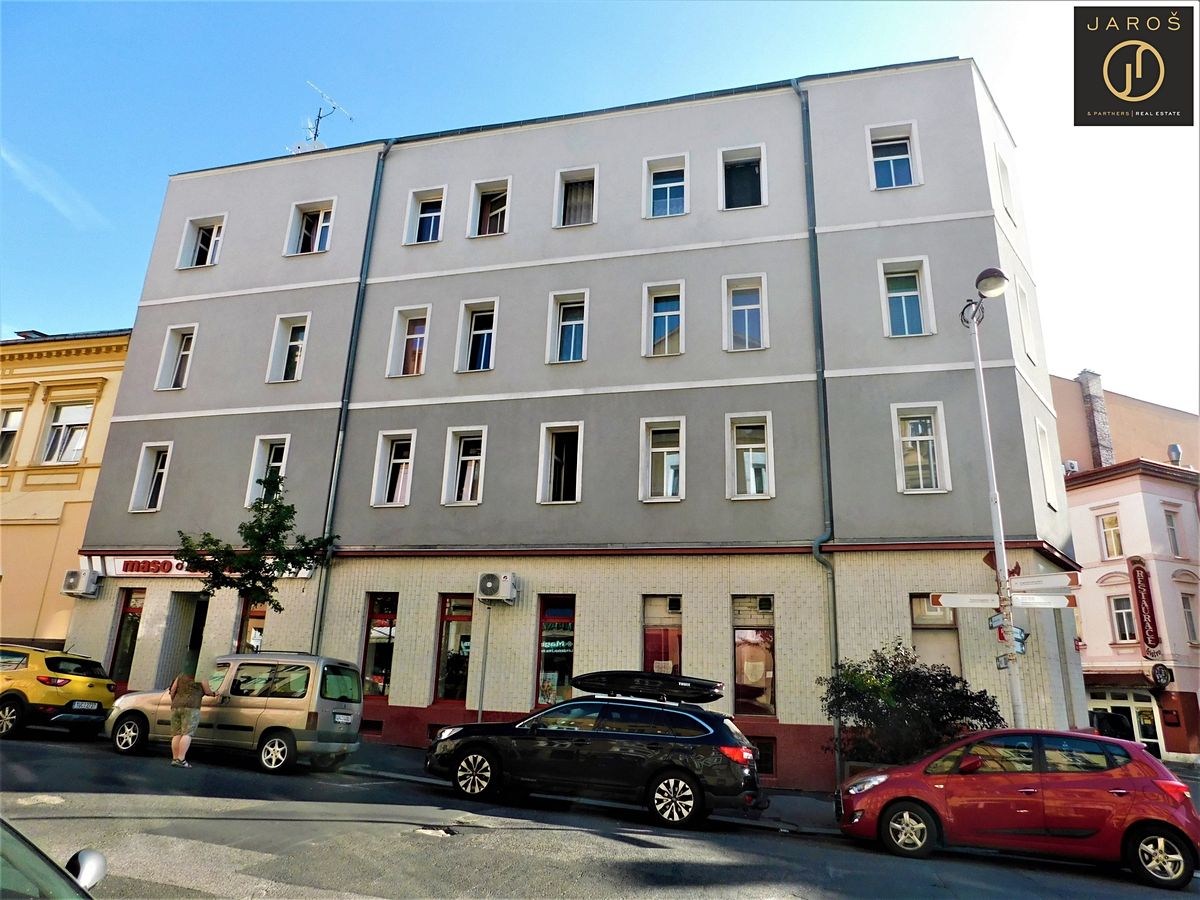 Prodej činžovního domu 885 m²