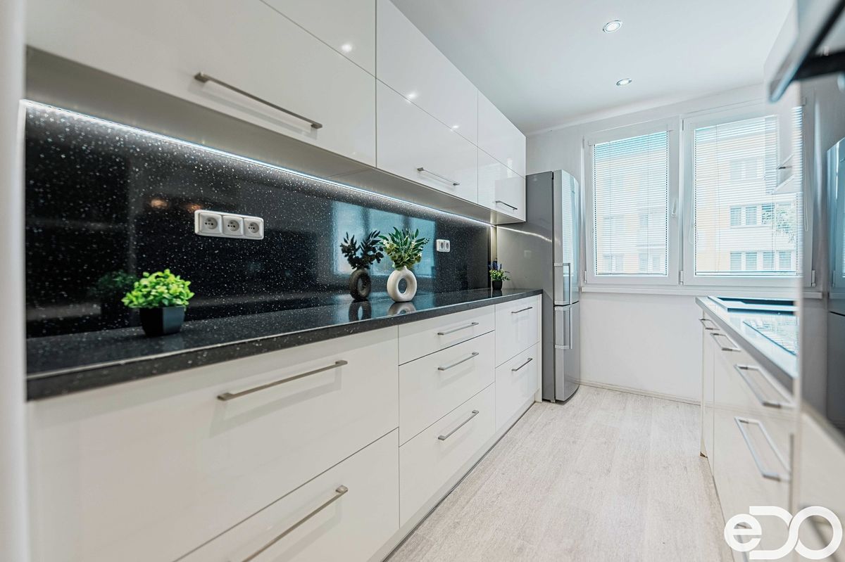 Prodej bytu 3+1 57 m² – fotografie 2