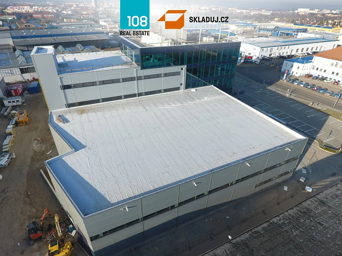 Pronájem skladového prostoru 2200 m² – pohled 5