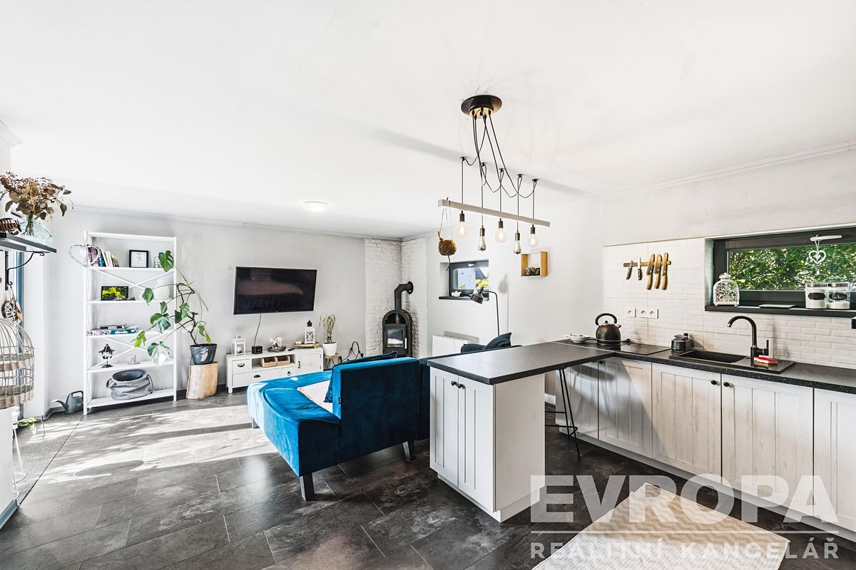 Prodej rodinného domu 16 m², pozemek 307 m² – fotografie 2