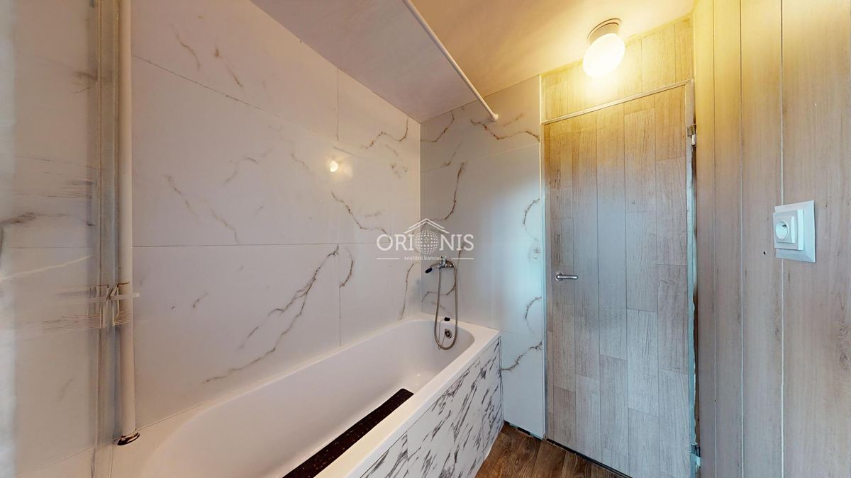 Prodej bytu 2+1 60 m² – fotografie 2