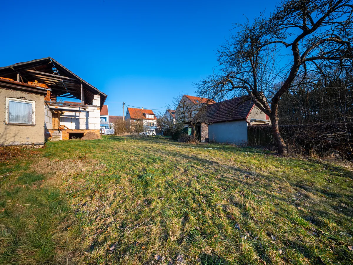Prodej stavebního pozemku 806 m²