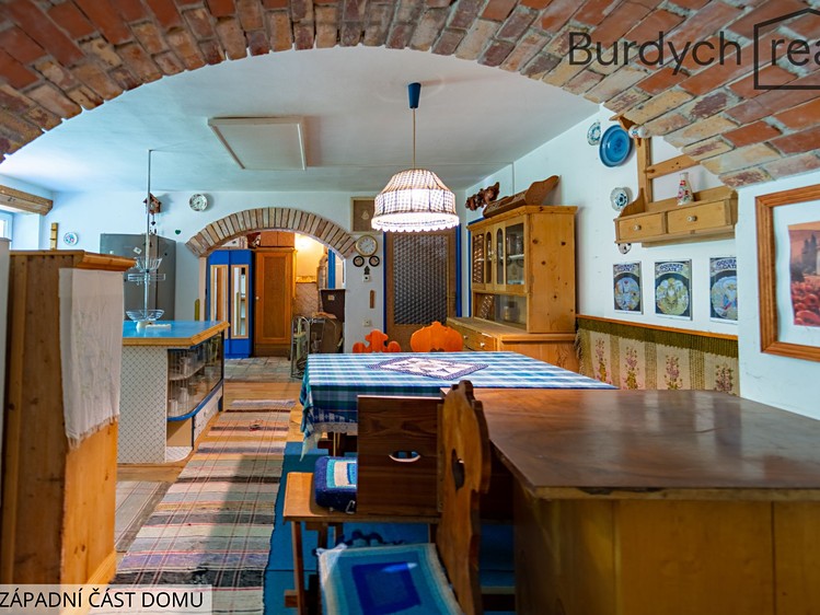 Будинок на продаж, 600 м² (5 з 48)