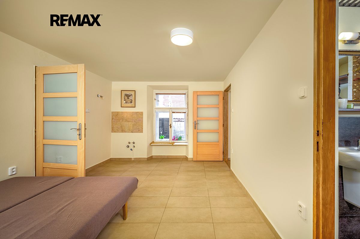 Prodej rodinného domu 150 m², pozemek 131 m² – fotografie 5