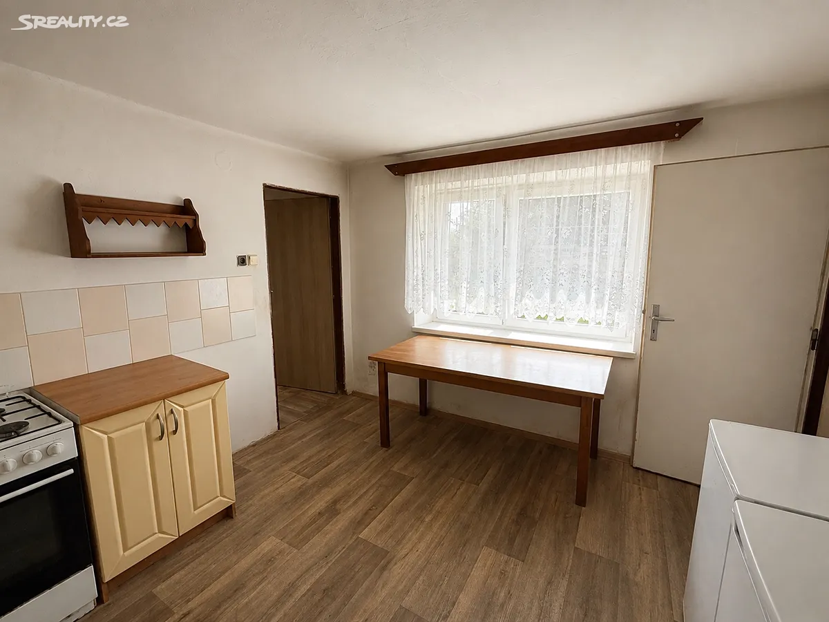 Prodej rodinného domu 160 m², pozemek 578 m² – pohled 3