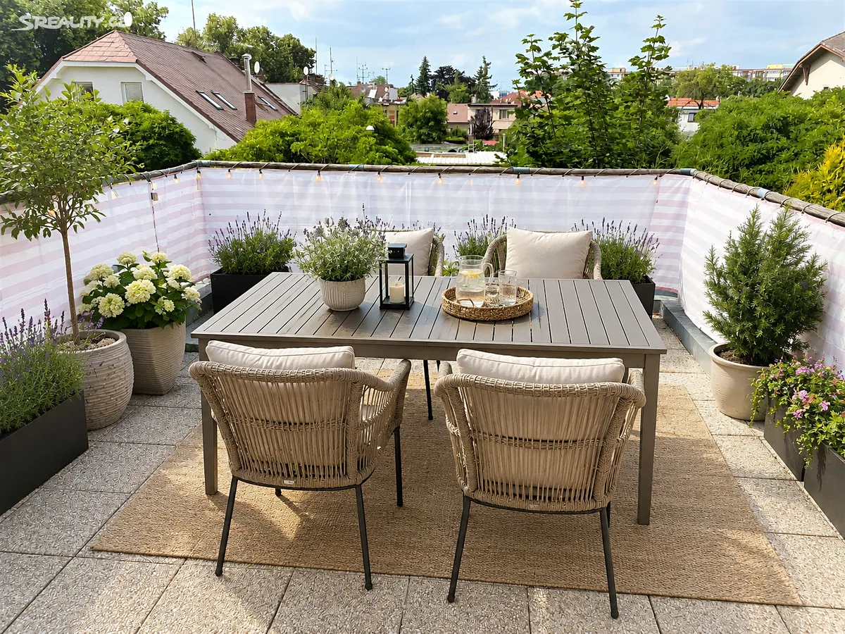 Prodej rodinného domu 77 m², pozemek 128 m² – další