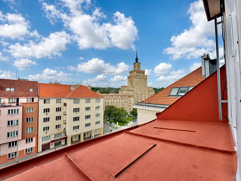 Prodej bytu 4+1 94 m², Praha – náhled fotky 2