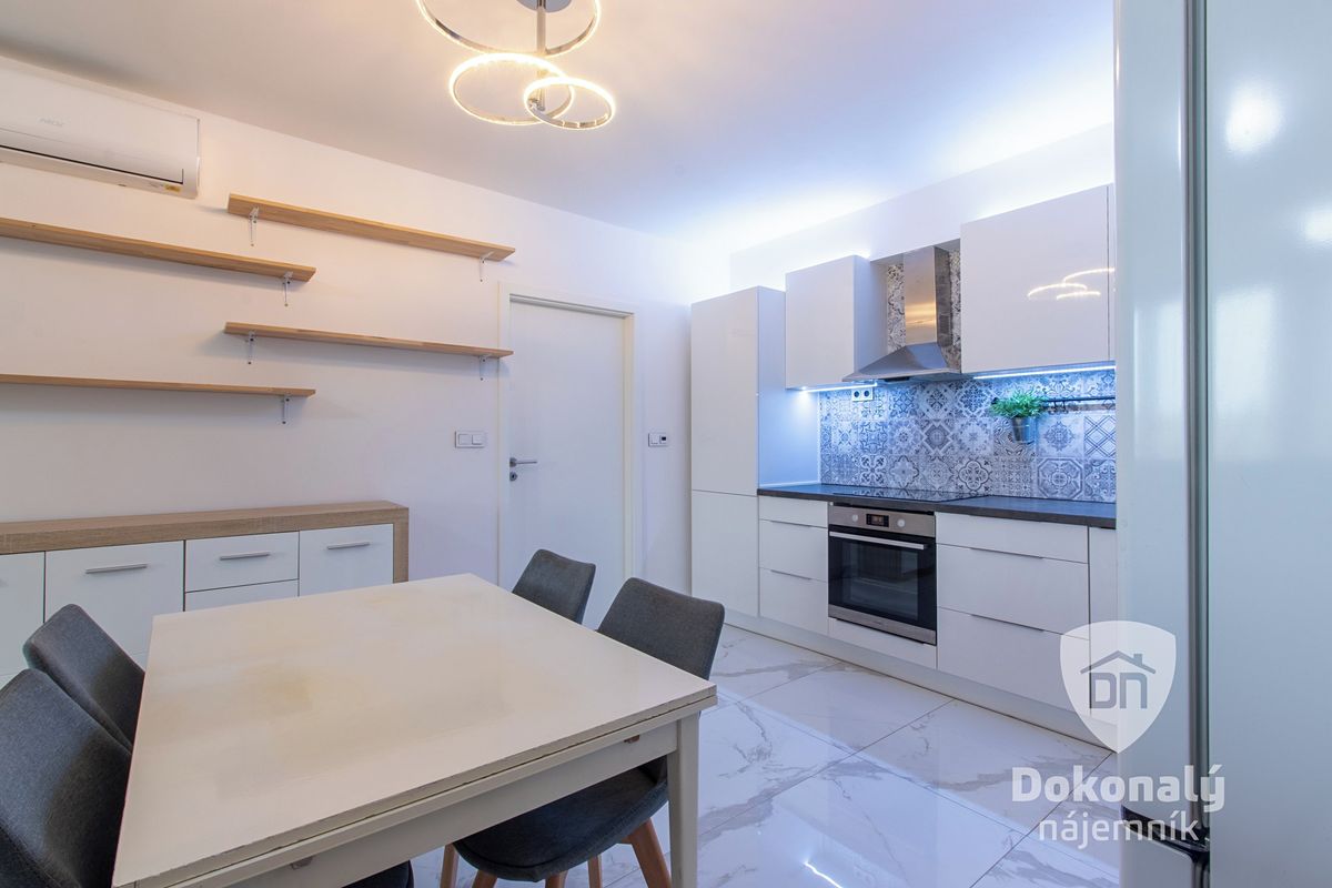 Pronájem bytu 2+kk 50 m²