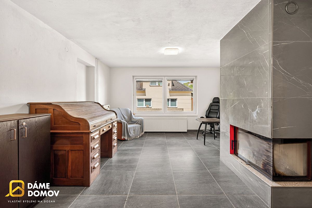 Prodej rodinného domu 262 m², pozemek 491 m² – fotografie 5