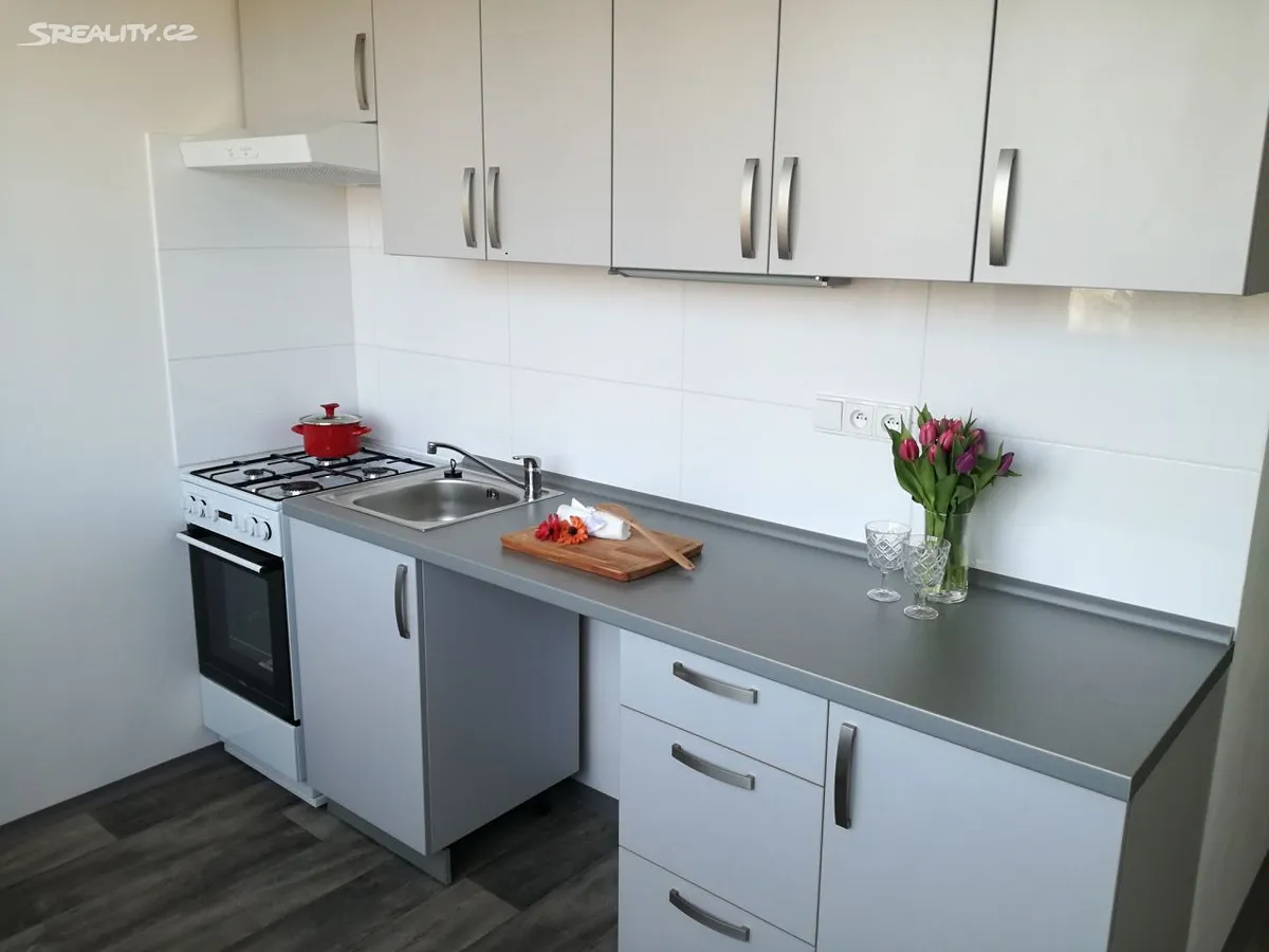 Pronájem bytu 2+1 50 m², Ostrava