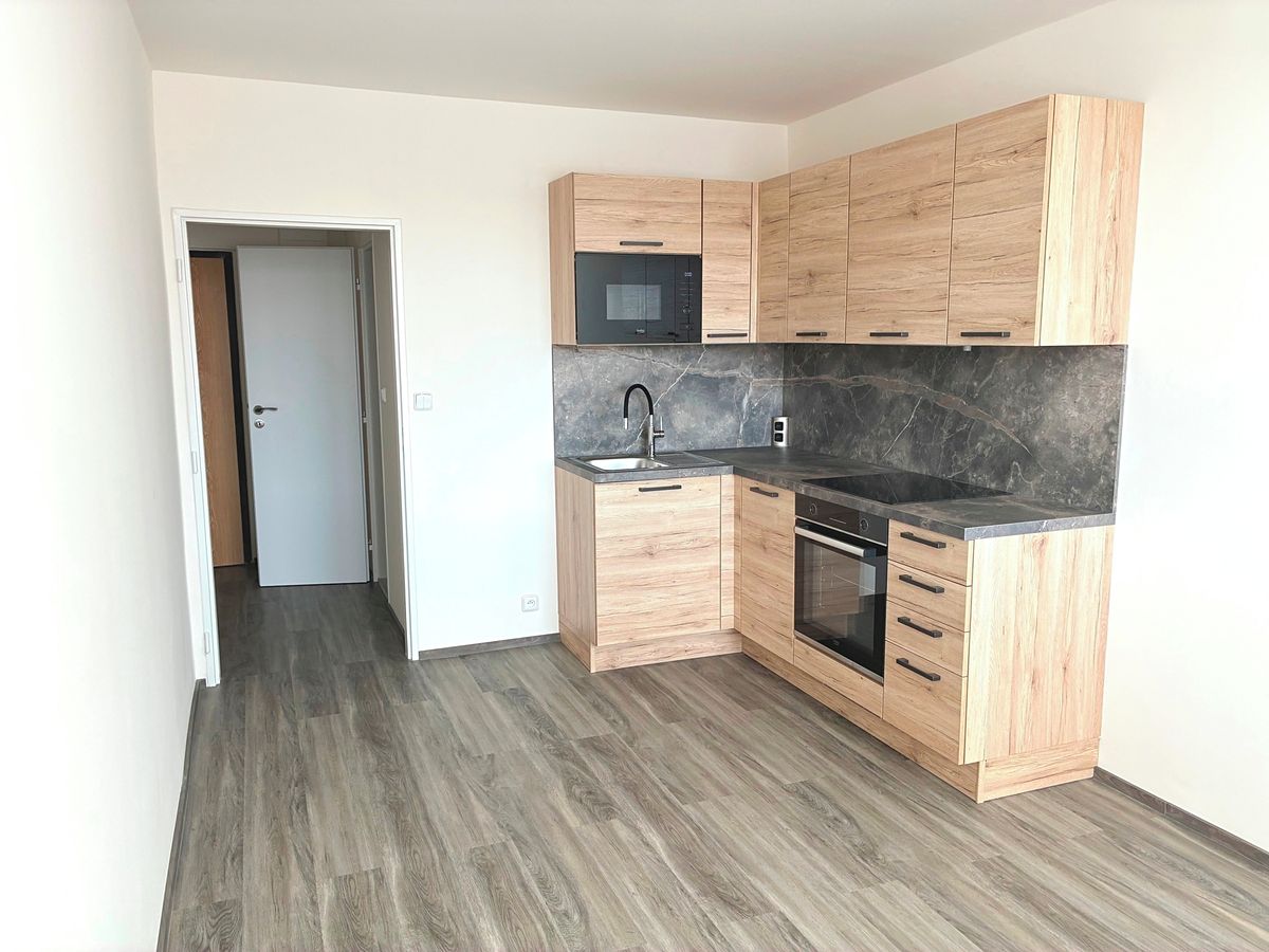Pronájem bytu 2+kk 40 m²