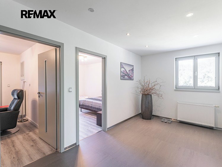 Prodej domu, 227 m² (16 z 39)