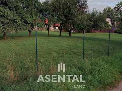 Prodej stavebního pozemku 1632 m²