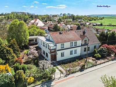 Prodej  rodinného domu 250 m², pozemek 1 580 m²