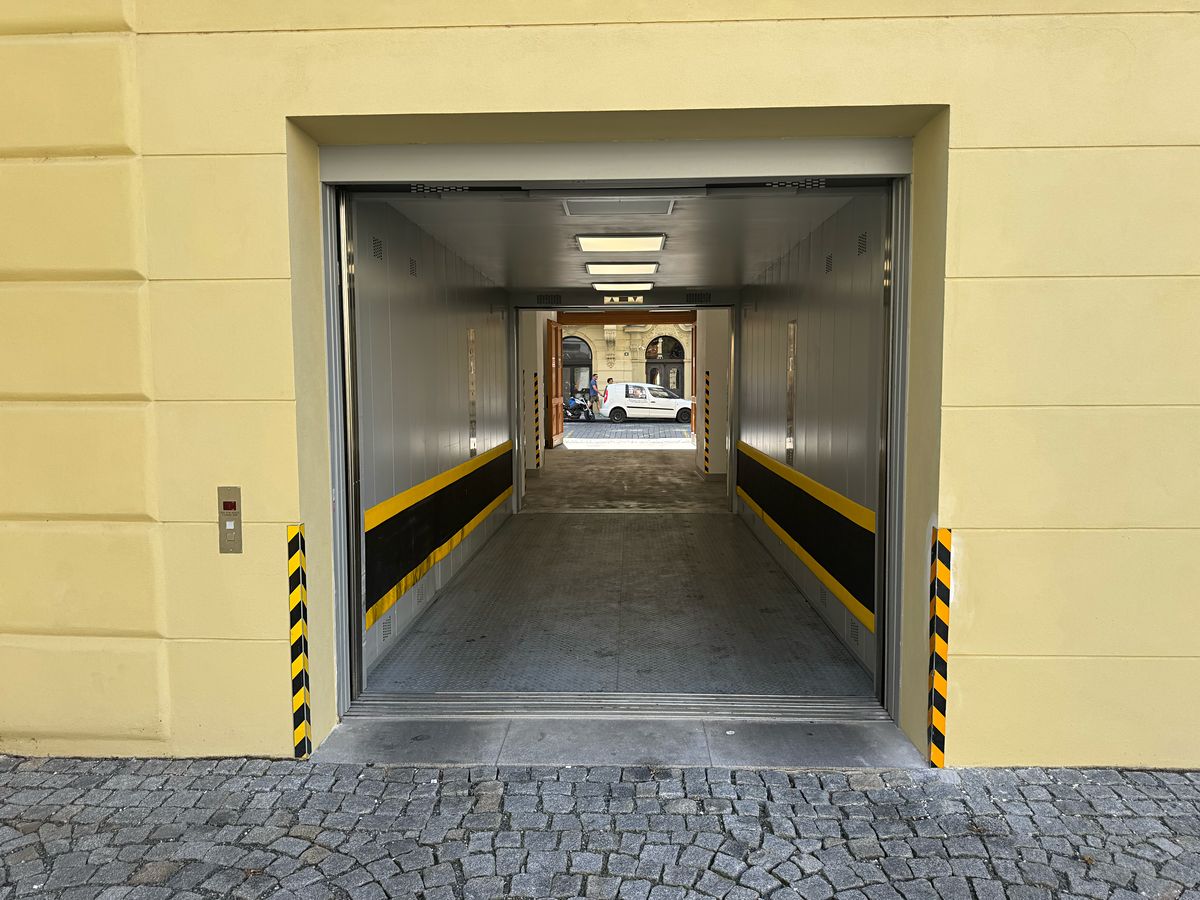 Pronájem restaurace 137 m² – fotografie 5