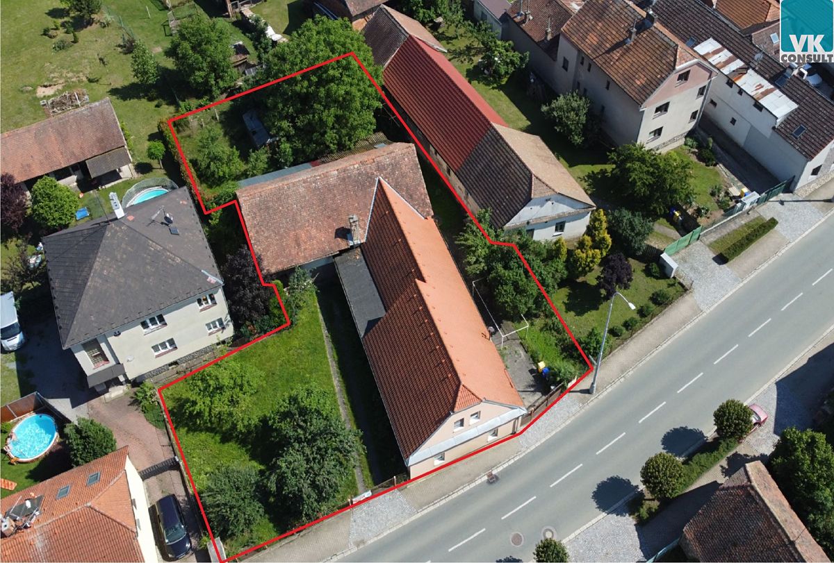 Prodej rodinného domu 164 m², pozemek 1154 m² – fotografie 2