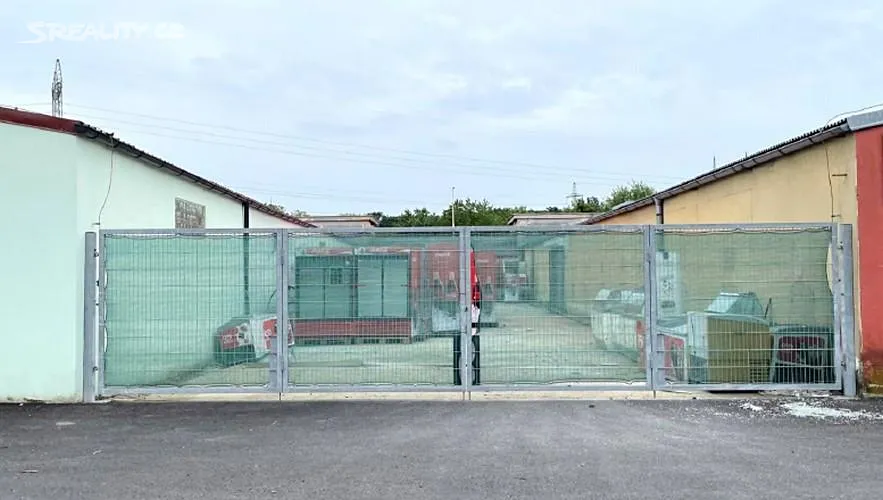 Komerční prostor, 378 m²