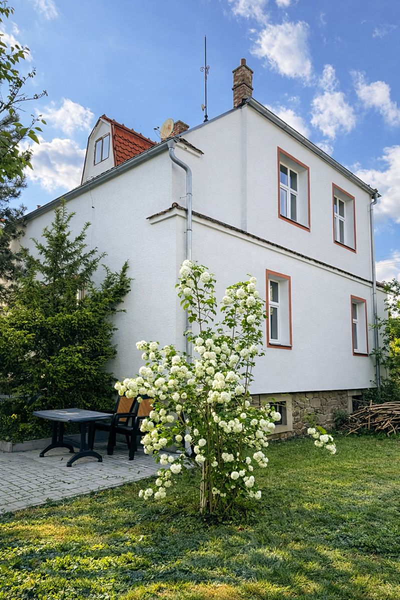 Prodej rodinného domu 180 m², pozemek 1017 m² – fotografie 3