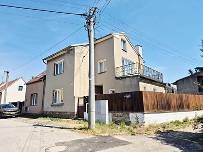 Haus zum Kauf, 160 m² (2 von 33)