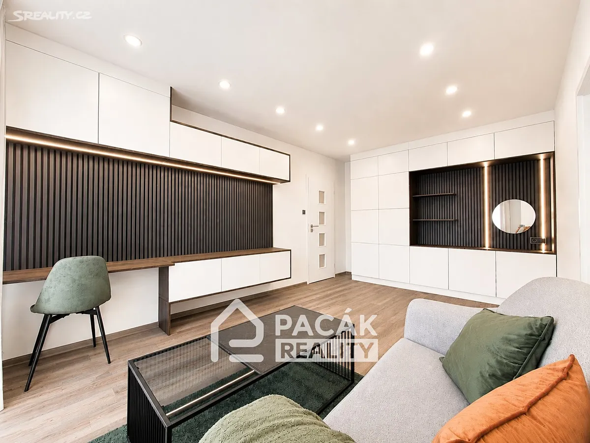 Pronájem bytu 2+1 52 m², Olomouc