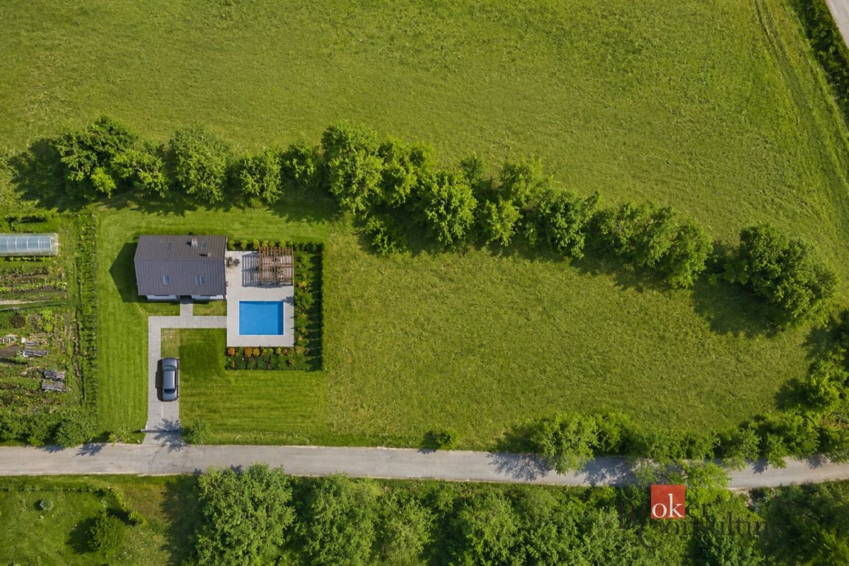 Prodej stavebního pozemku 1200 m²