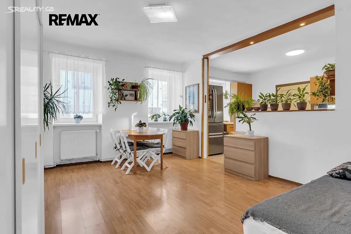Prodej chalupy 94 m², pozemek 202 m² – pohled 2