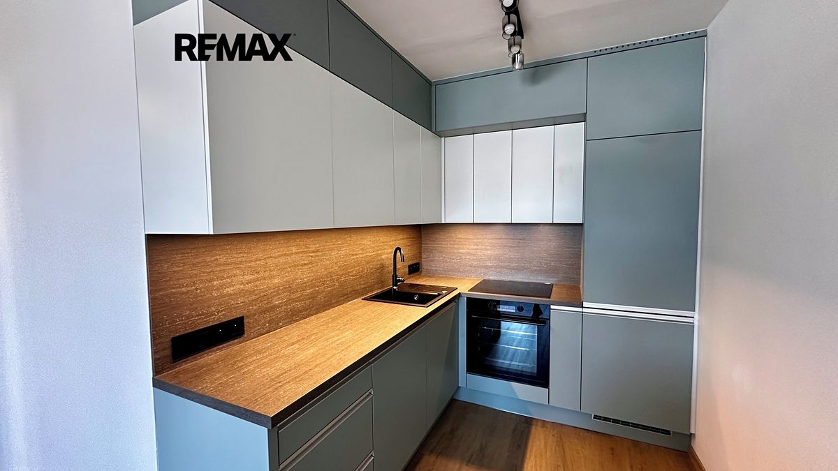 Pronájem bytu 2+kk 43 m²