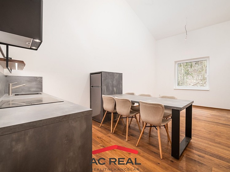 Квартира 3+kk на продаж, 73 м² (1 з 21)