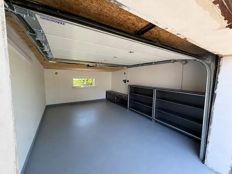 Pronájem garáže 24 m², Bystřice – náhled fotky 3