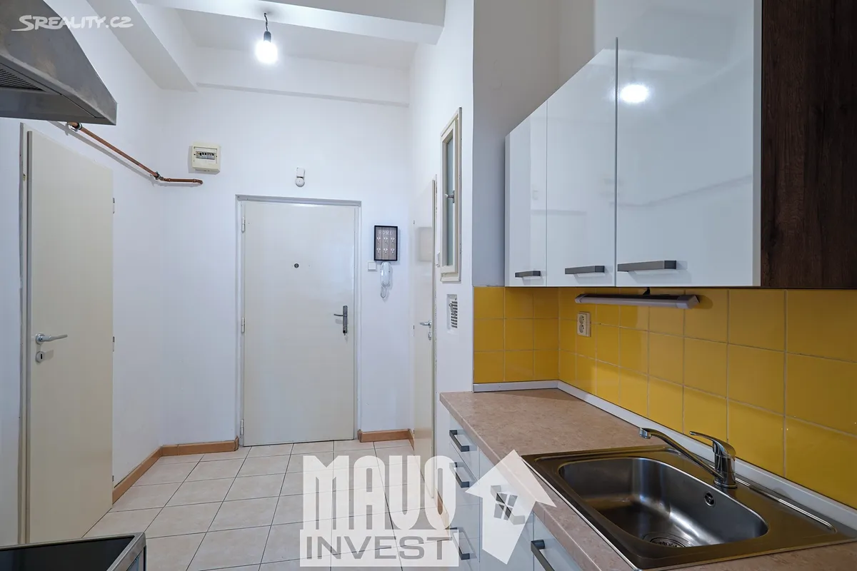 Prodej bytu 2+kk 50 m², Praha