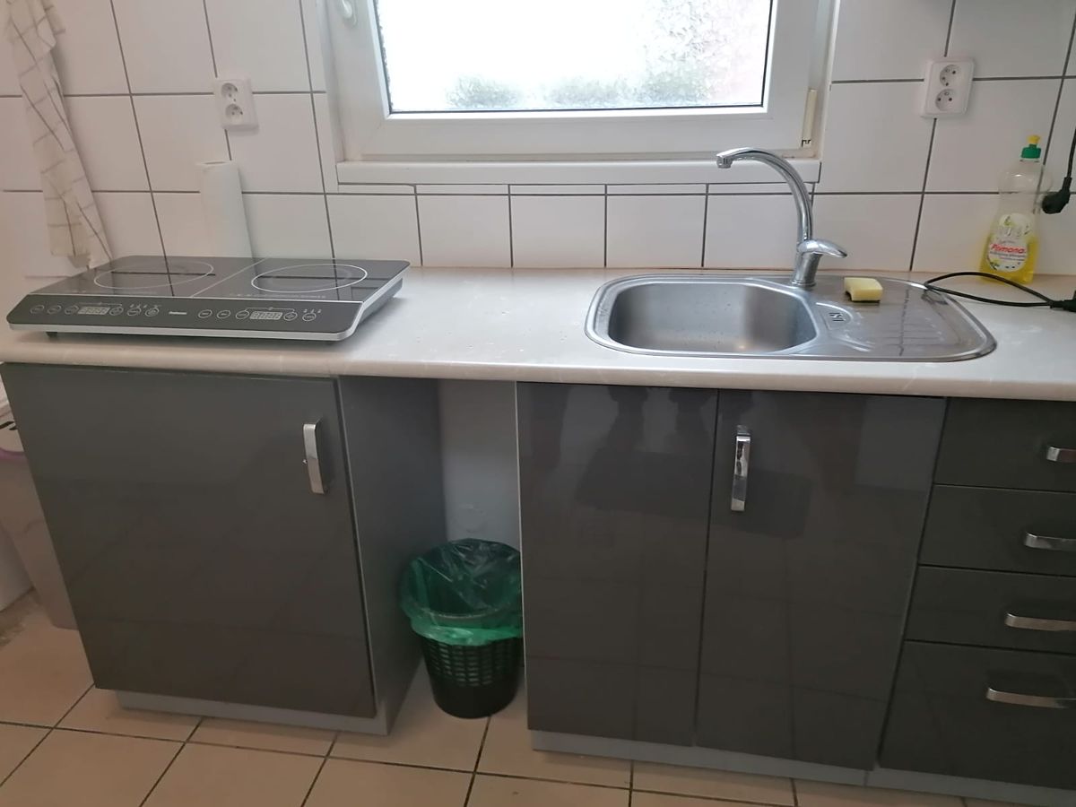 Pronájem bytu pokoje 13 m² – fotografie 2
