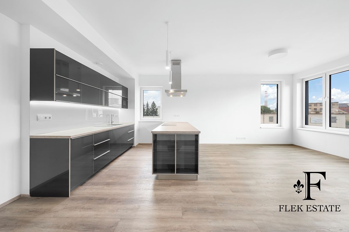 Prodej bytu 4+kk 138 m²