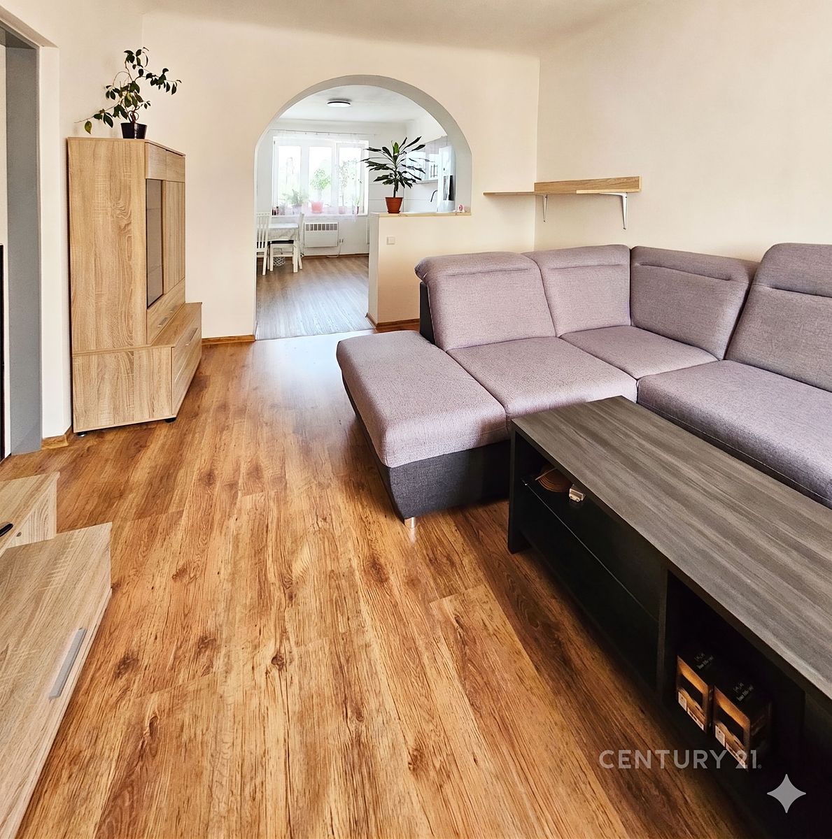Prodej komerční nemovitosti 472 m² – fotografie 2