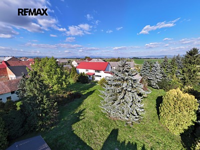 Prodej  zemědělské usedlosti 186 m², pozemek 7 638 m²