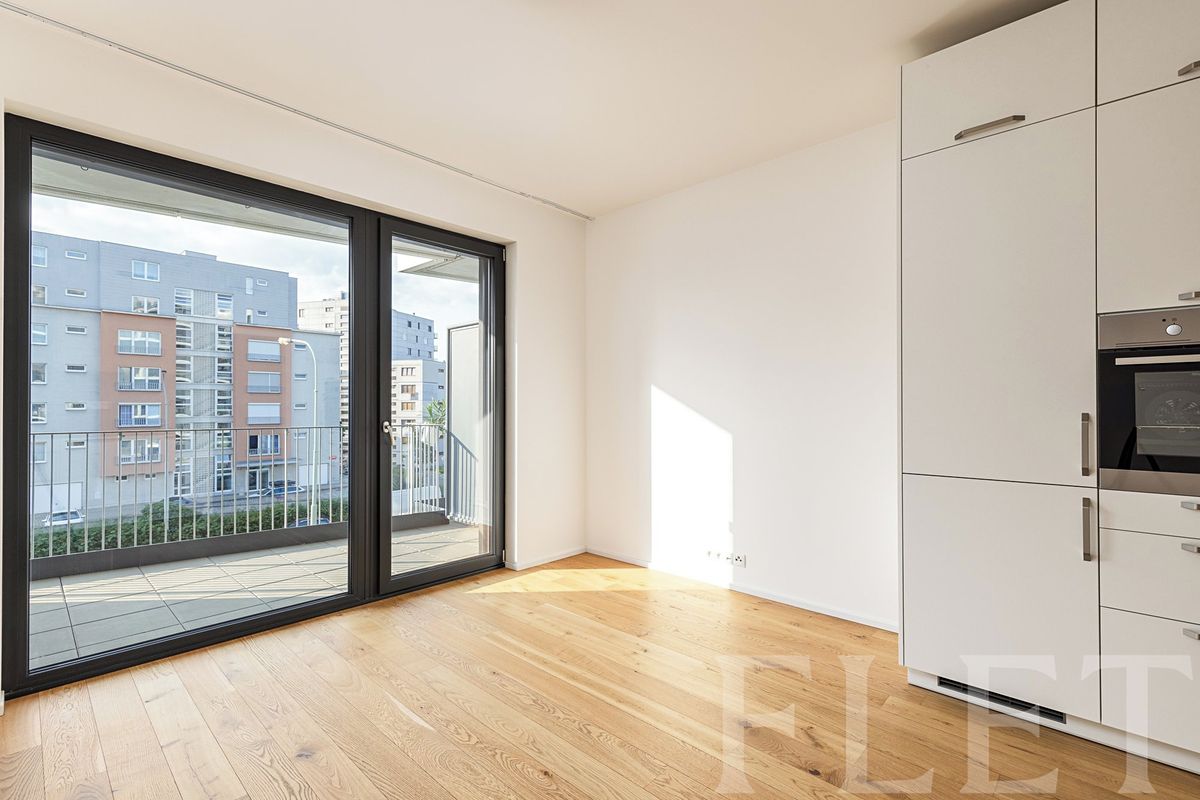 Pronájem bytu 1+kk 27 m²