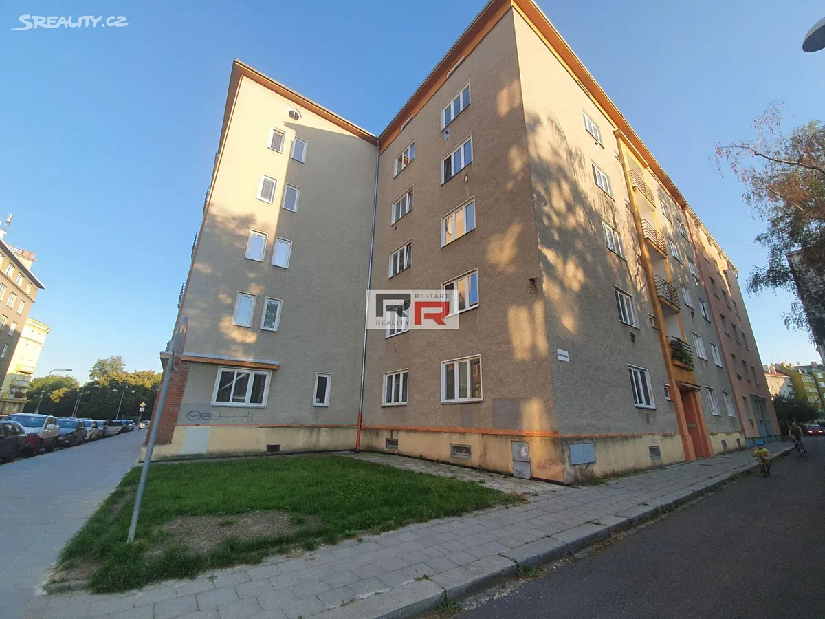 Pronájem bytu 1+1 52 m², Olomouc